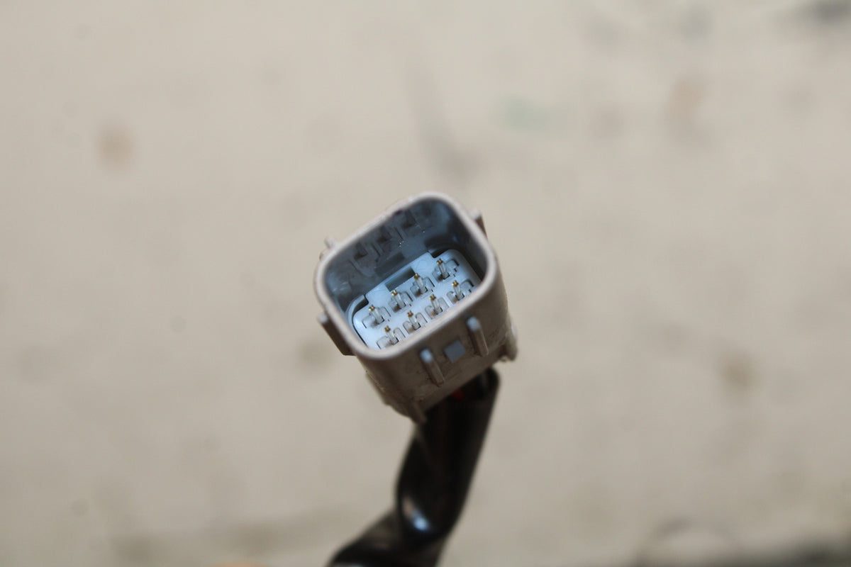 21-24 APRILIA TUONO 660 FACTORY RIGHT CLIP ON HANDLE KILL OFF START SWITCH BB733