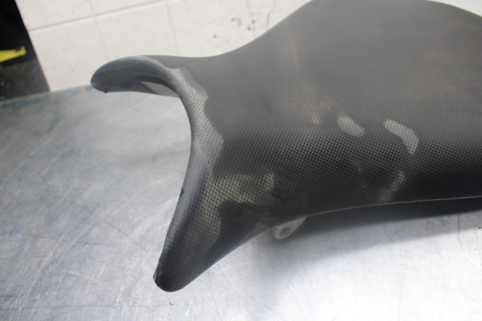 07-08 KAWASAKI NINJA ZX6R FRONT DRIVERS SEAT PAD SADDLE  53066-0178-MA BB456