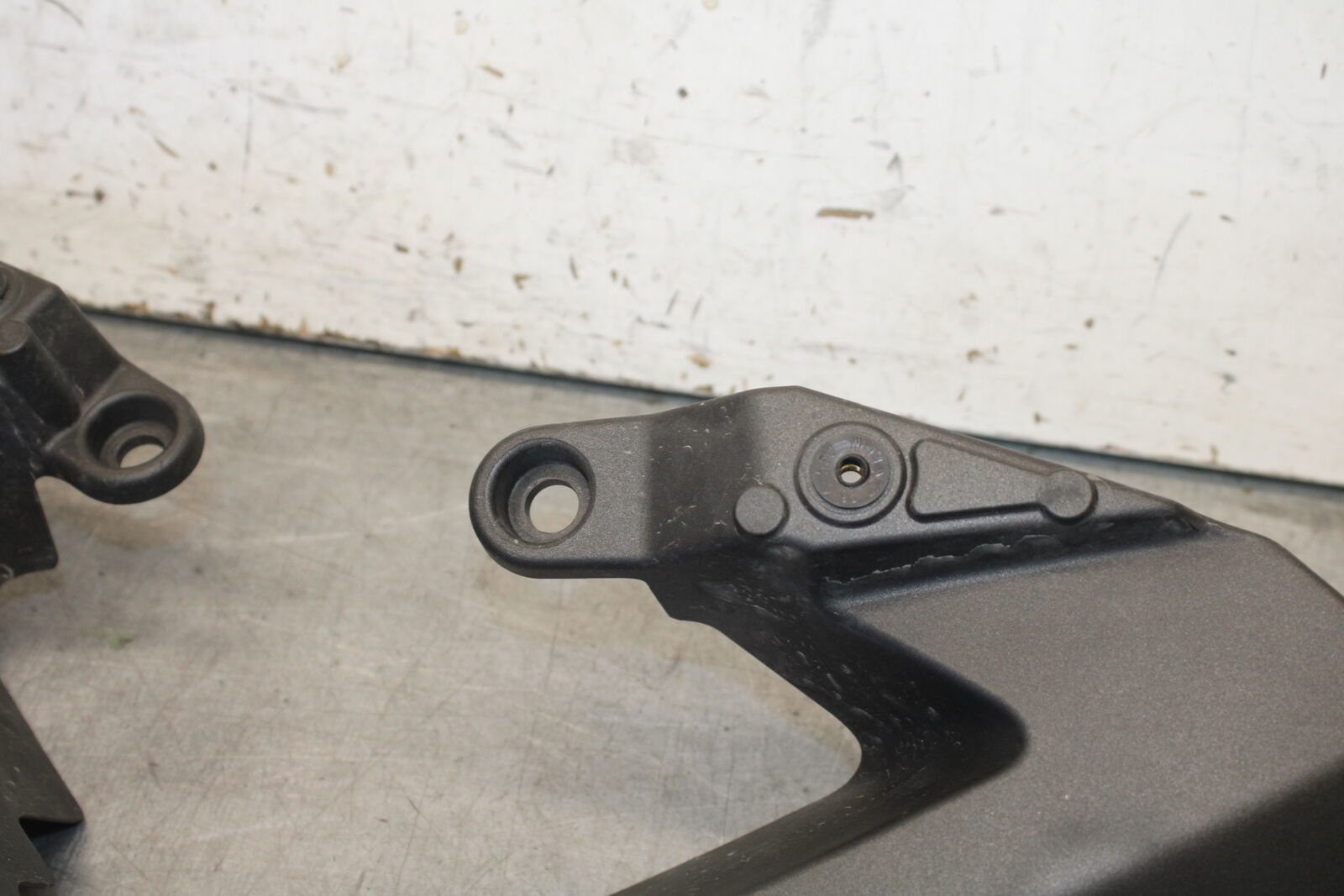 09-12 KAWASAKI NINJA ZX6R RIGHT LEFT MID UPPER SIDE FAIRING COWL PLASTIC BB698