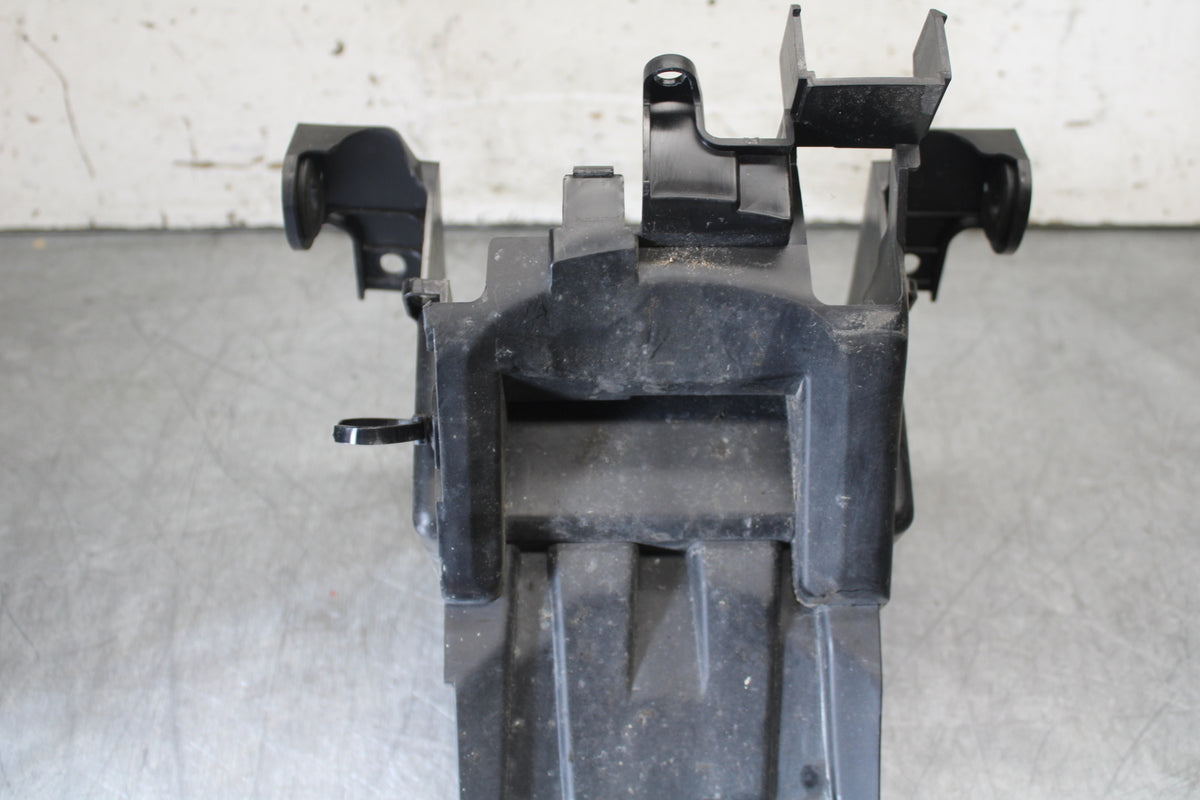 17-24 SUZUKI SV650 REAR BACK TAIL UNDERTAIL BATTERY TRAY PLASTIC BB706