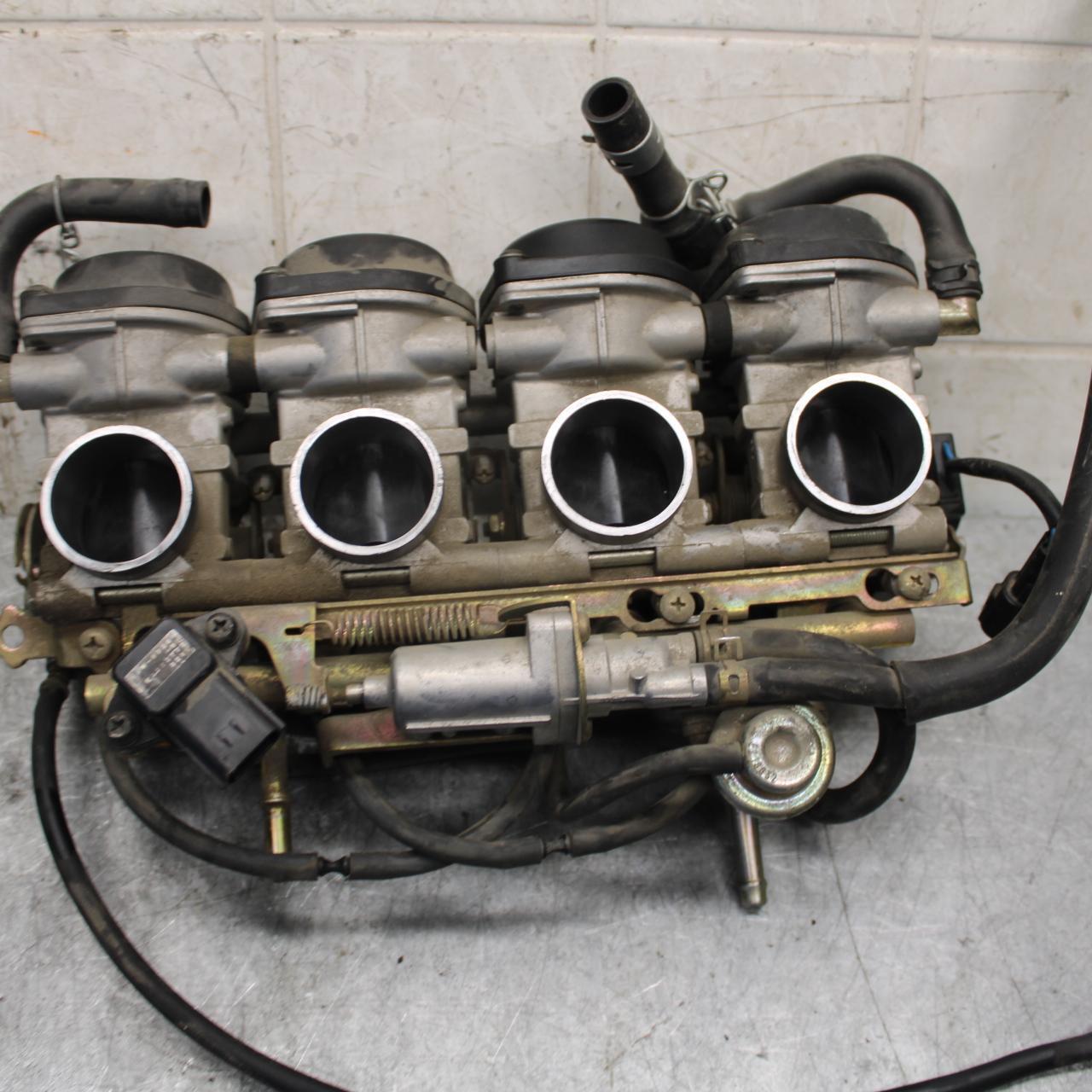 2003 Yamaha YZF R6 MAIN FUEL INJECTORS / THROTTLE BODIES 5SL-13750-00-00 BB539