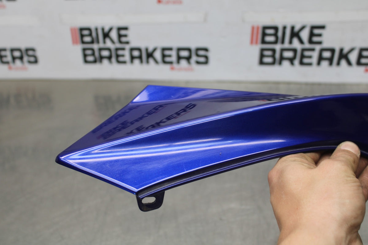20-23 BMW F900R RIGHT REAR BACK TAIL FAIRING COWL SHROUD BB923