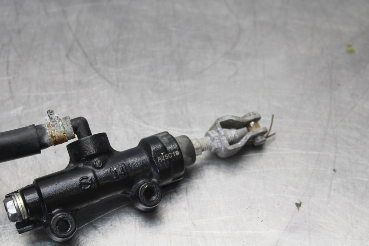 24-25 KAWASAKI NINJA 500 ABS REAR BACK BRAKE MASTER CYLINDER W RESERVOIR BB899