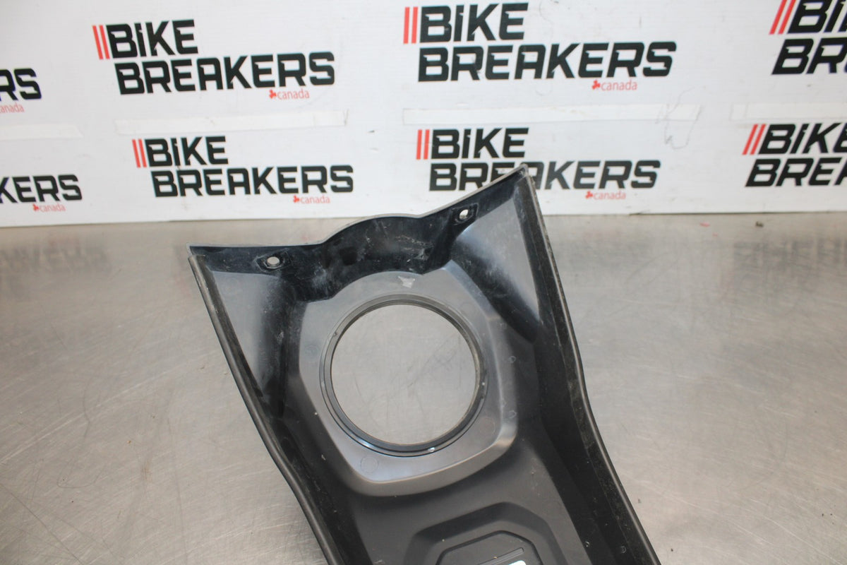 22 HARLEY-DAVIDSON PAN AMERICA 1250 CENTER GAS TANK COVER FAIRING COWL BB910