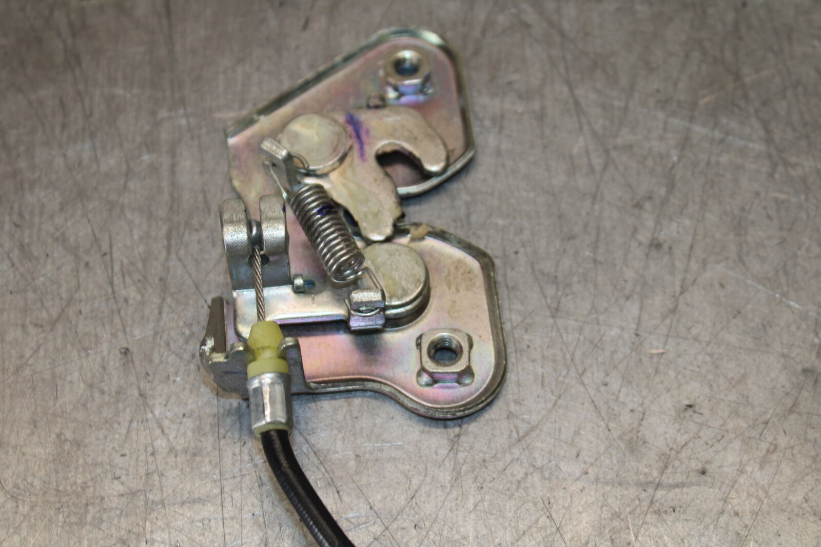 13-15 HONDA CBR500R REAR PASSENGER SEAT LATCH LOCK ASSEMBLY BB704
