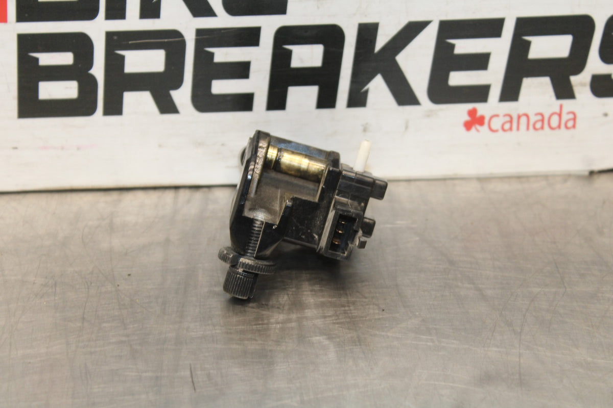 24-25 KAWASAKI NINJA ZX6R CLUTCH LEVER PERCH MOUNT BRACKET BB939