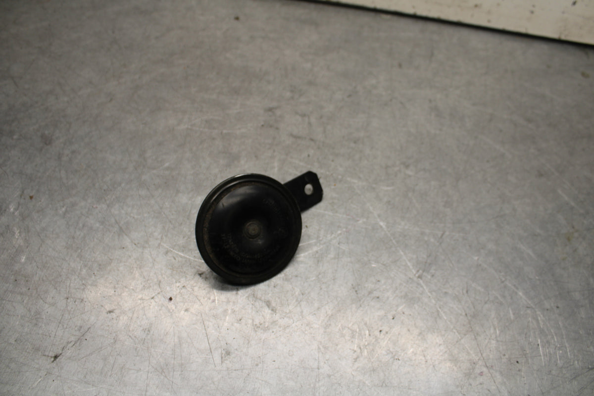 09-11 TRIUMPH DAYTONA 675 HORN SIGNAL BB652