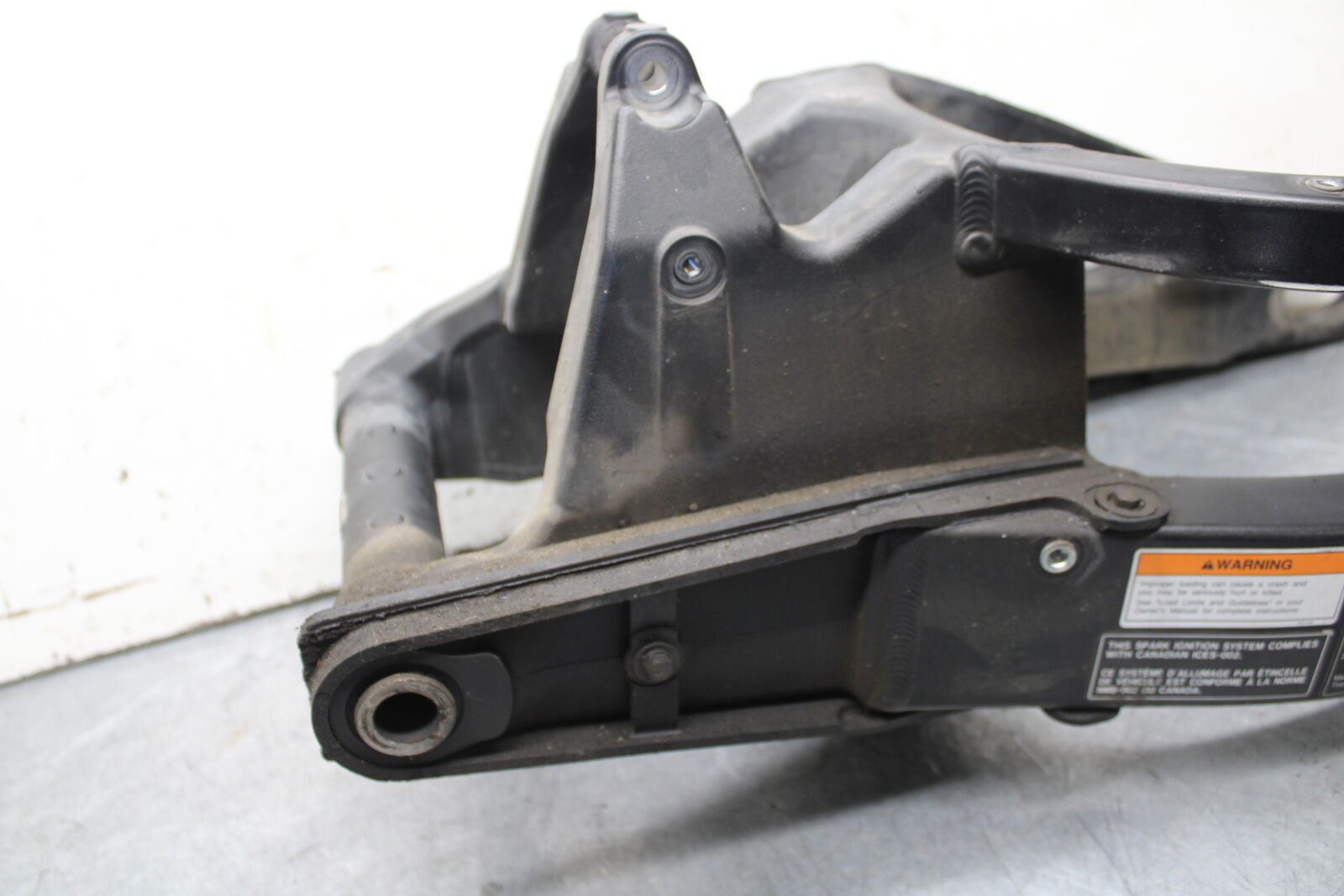 07-12 HONDA CBR600RR REAR SWINGARM BACK SUSPENSION SWING ARM 52200-MFJ-D00 BB672