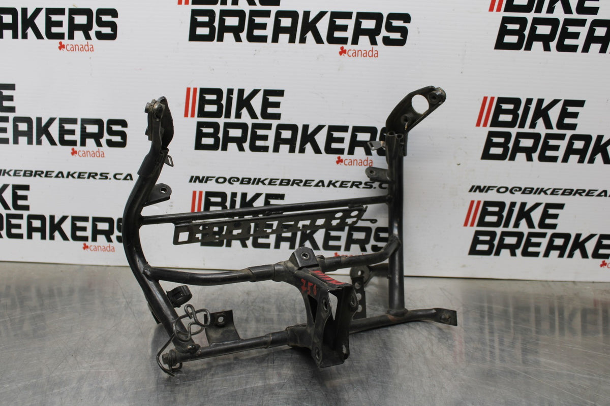 94 SUZUKI KATANA 750 UPPER FAIRING MIRROR GAUGES STAY BRACKET BB00
