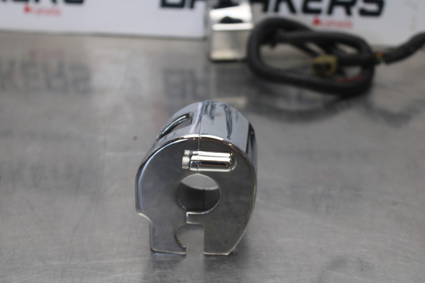 03-08 KAWASAKI VULCAN 1600 LEFT CLIP ON HANDLE HORN SIGNALS SWITCH BB196