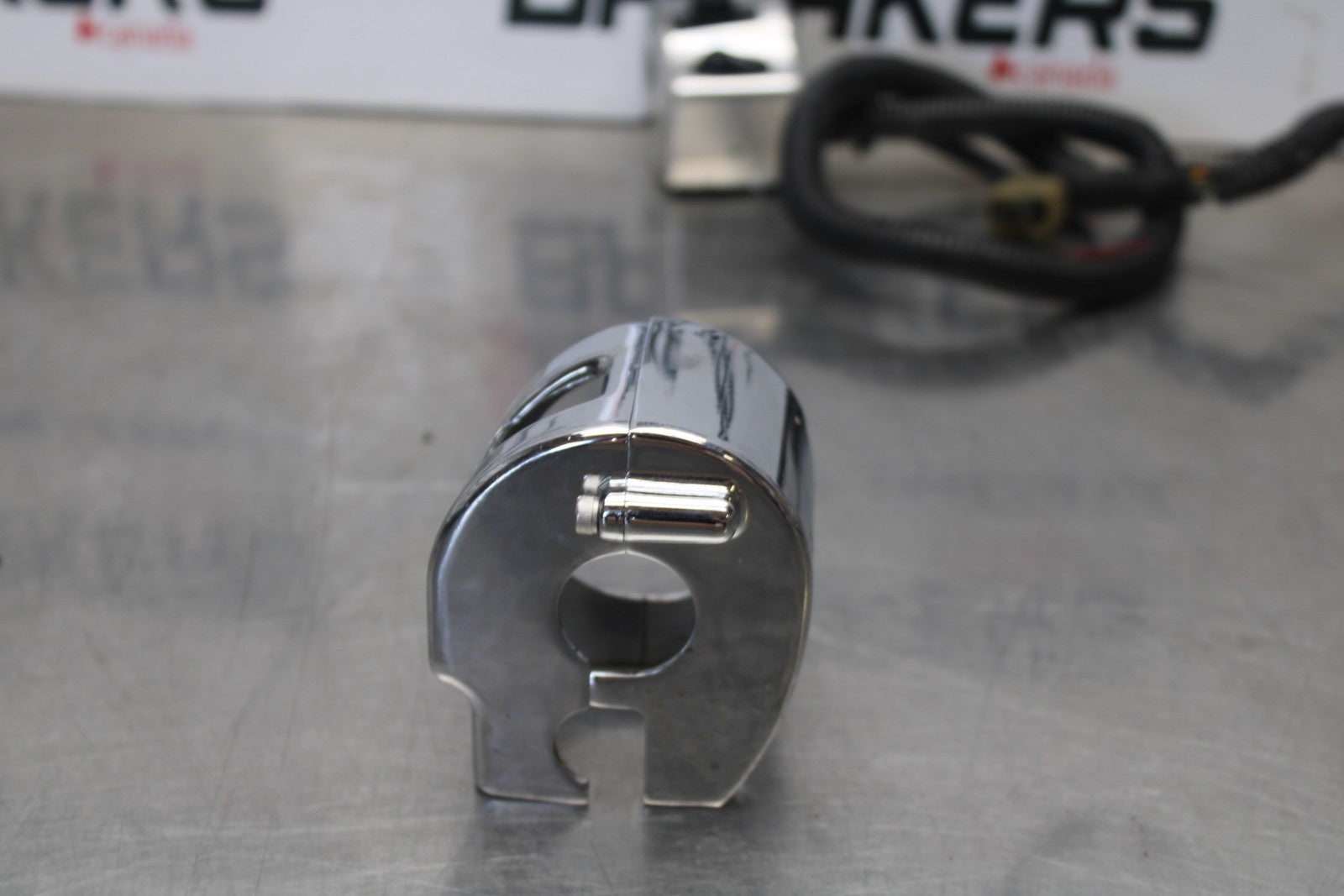 03-08 KAWASAKI VULCAN 1600 LEFT CLIP ON HANDLE HORN SIGNALS SWITCH BB196