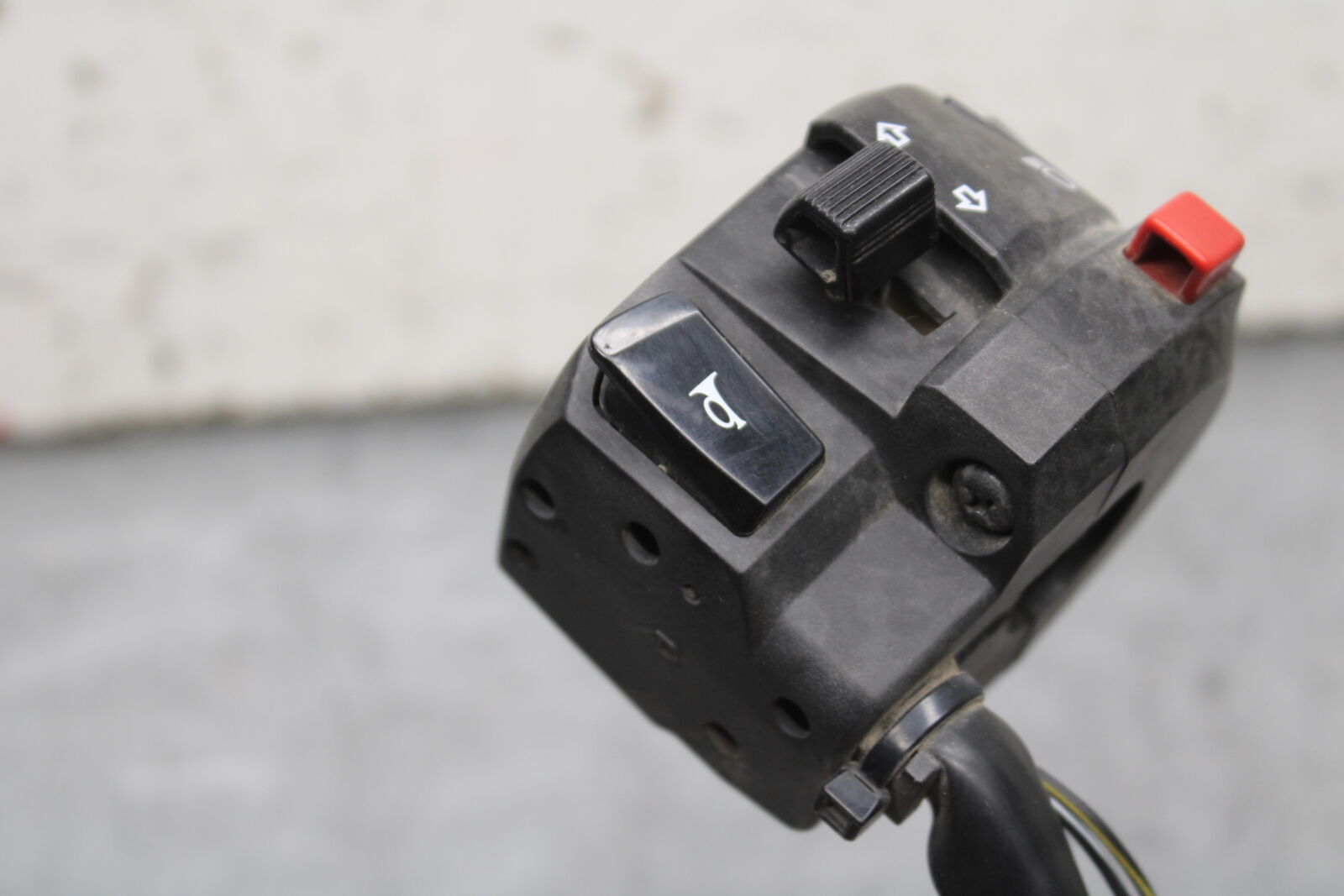 08-10 SUZUKI GSXR 600 LEFT CLIP ON HANDLE HORN SIGNALS SWITCH SWITCHES  BB721
