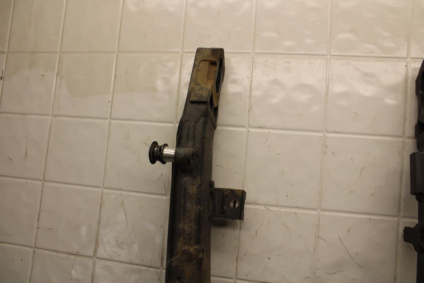 2012 Kawasaki Ninja ZX14R ZX1400E REAR SWINGARM BACK SUSPENSION SWING ARM BB60