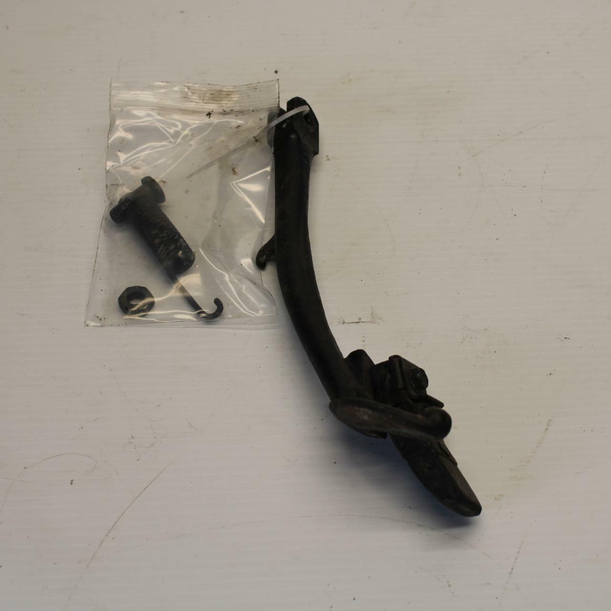 83-86 HONDA V65 MAGNA KICKSTAND SIDE KICK STAND BB236
