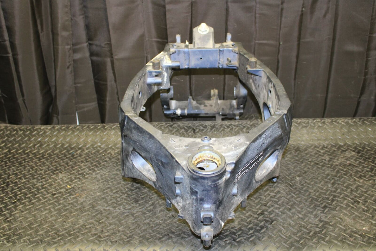 10 SUZUKI GSXR750 FRAME CHASSIS bb190