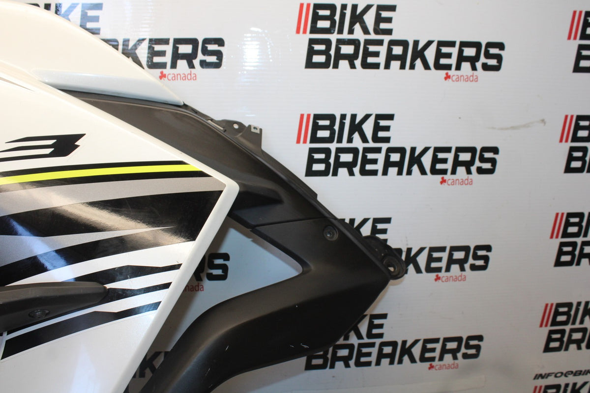 15-17 YAMAHA YZF R3 LEFT LOWER MID UPPER SIDE FAIRING COWL BB003