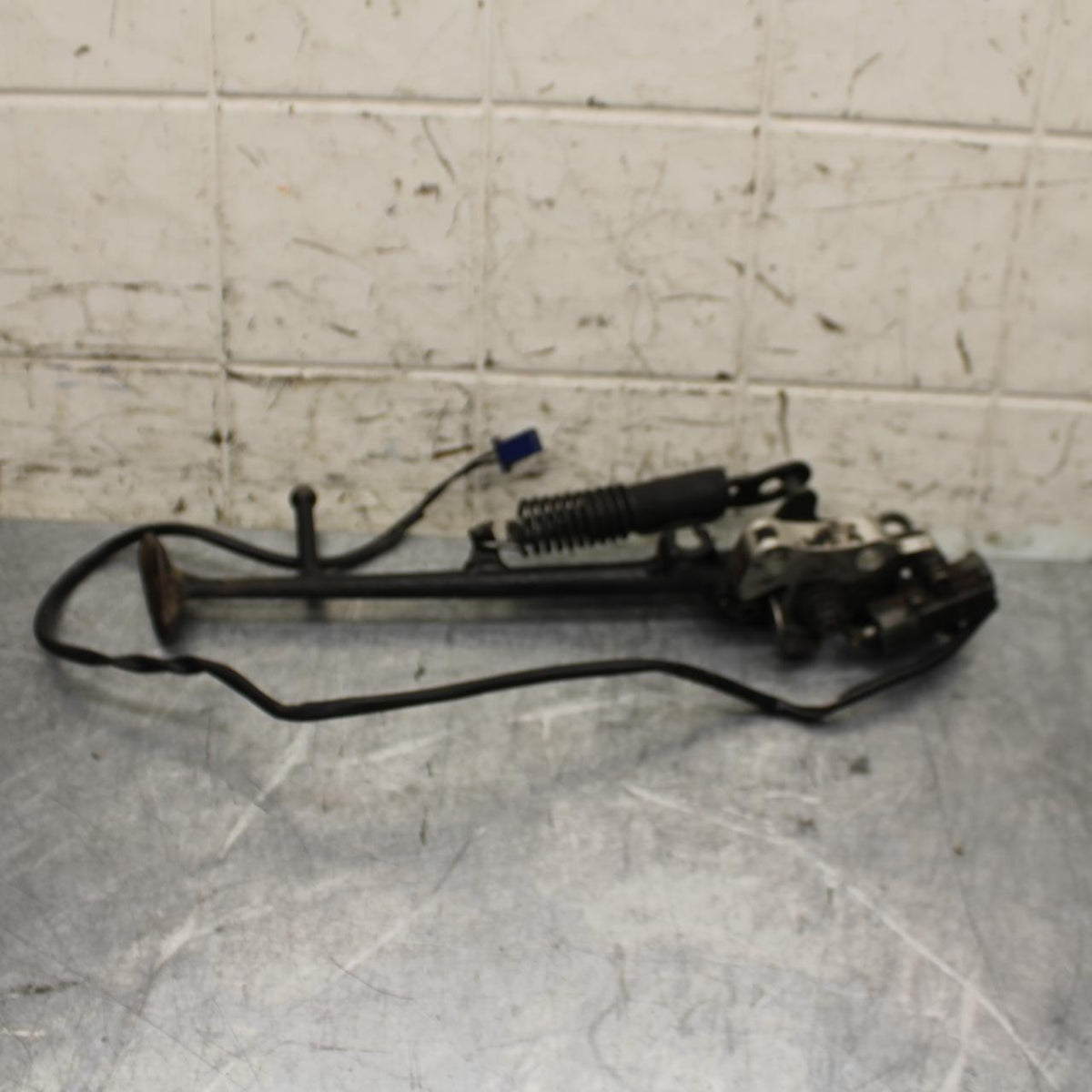 2000 Yamaha YZF R6 KICKSTAND SIDE KICK STAND 5EB-27311-00-00 BB558