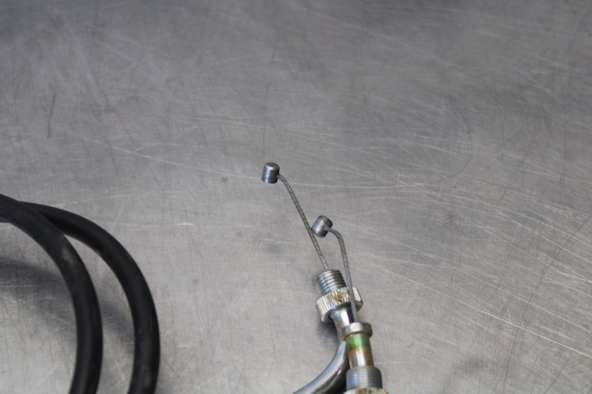 03-08 HONDA VTX1300C THROTTLE CABLES LINES BB868