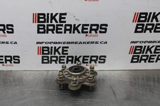 02 DUCATI MONSTER 620 REAR BACK SPROCKET HUB BB851