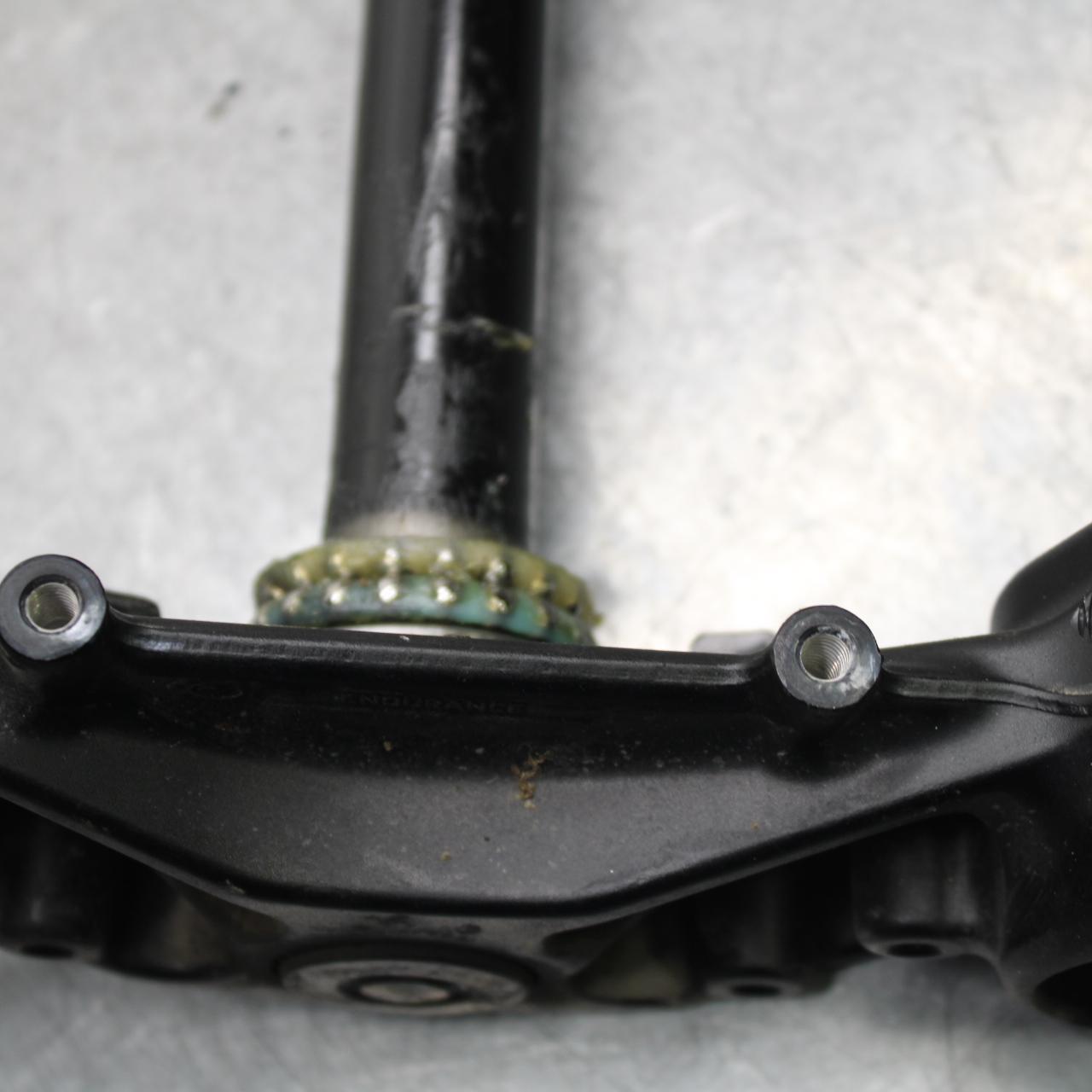 16-24 KTM 390 RC FRONT FORKS CLAMP LOWER TRIPLE TREE STEM BB648