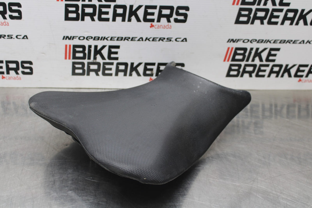 18-23 KAWASAKI NINJA 400 EX400 ABS FRONT DRIVERS SEAT PAD SADDLE PILLION BB795