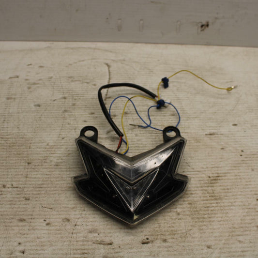 13-18 KAWASAKI NINJA ZX6R AFTERMARKET REAR TAIL TAILLIGHT BACK BRAKE LIGHT BB304