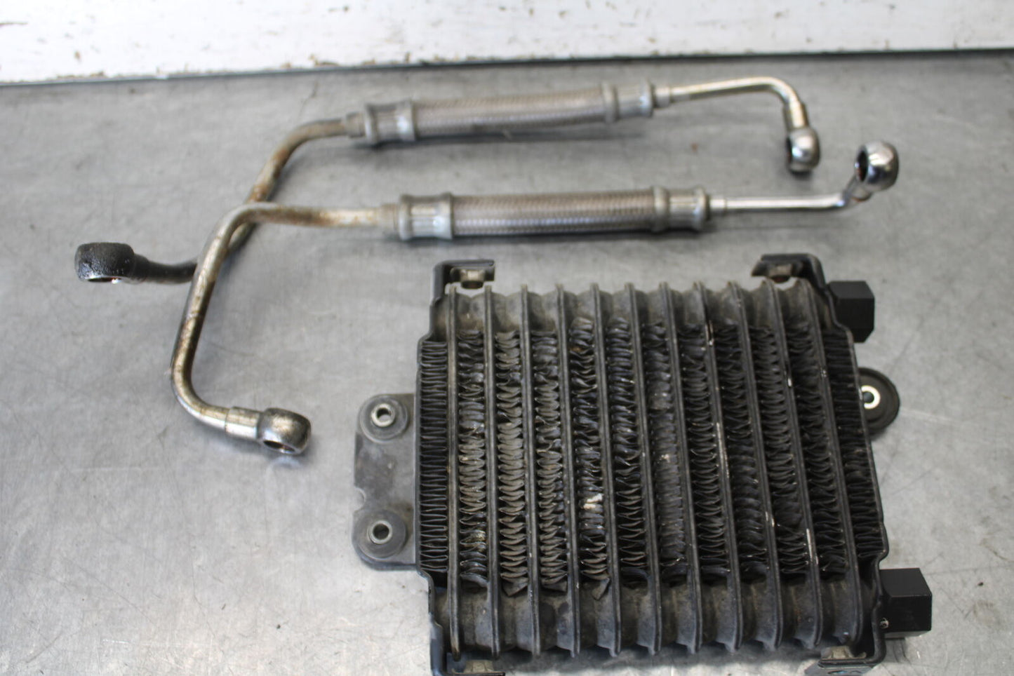 05-09 SUZUKI BOULEVARD C90 ENGINE MOTOR OIL COOLER BB692