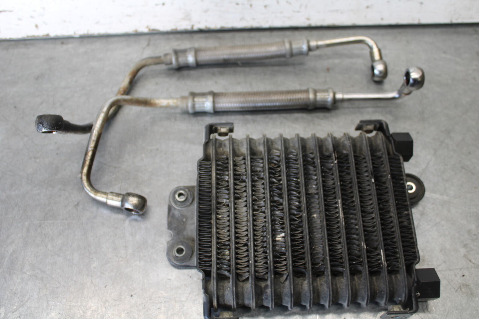 05-09 SUZUKI BOULEVARD C90 ENGINE MOTOR OIL COOLER BB692