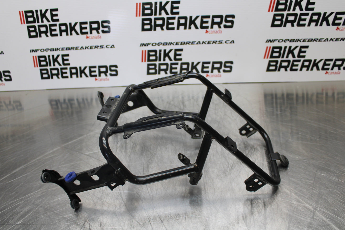 09 YAMAHA ROYAL STAR XVZ1300TF VENTURE UPPER FAIRING GAUGES STAY BRACKET  BB151
