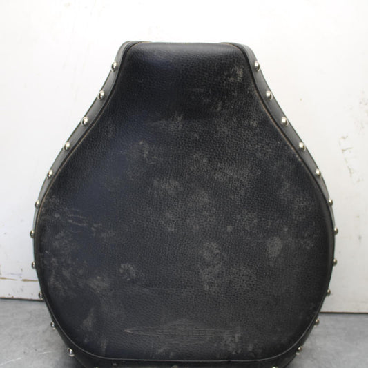 2013 Suzuki Boulevard C50T FRONT DRIVERS SEAT 45100-06J00-V4Y BB625