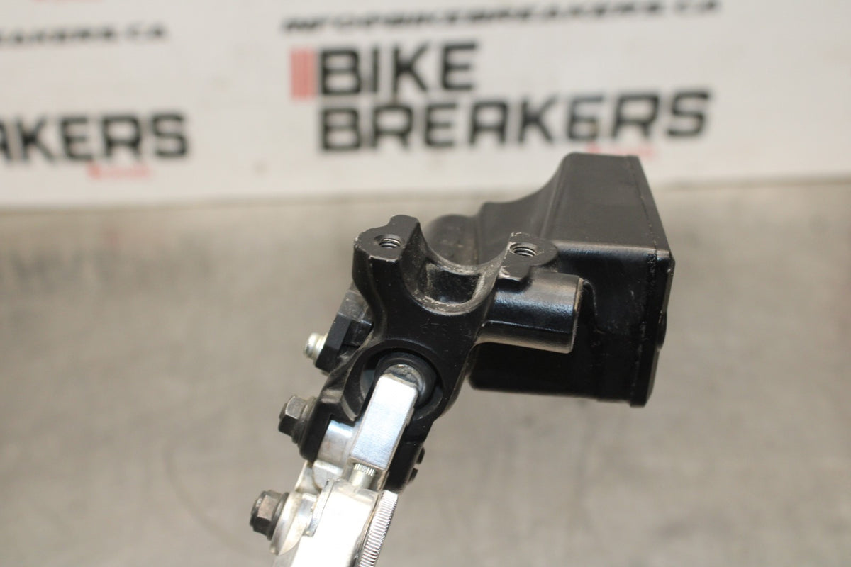 14 TRIUMPH STREET TRIPLE ABS FRONT BRAKE MASTER CYLINDER w/ LEVER BB808