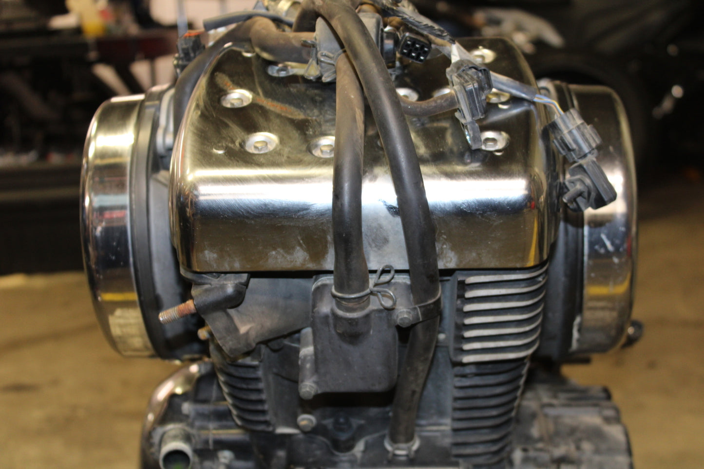 03-08 KAWASAKI VULCAN 1600 ENGINE MOTOR BB754