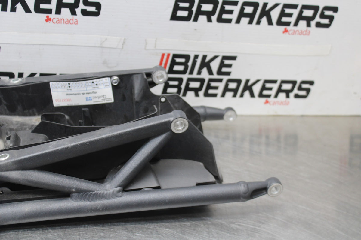 12 TRIUMPH STREET TRIPLE R REAR SUBFRAME BACK SUB FRAME BB914