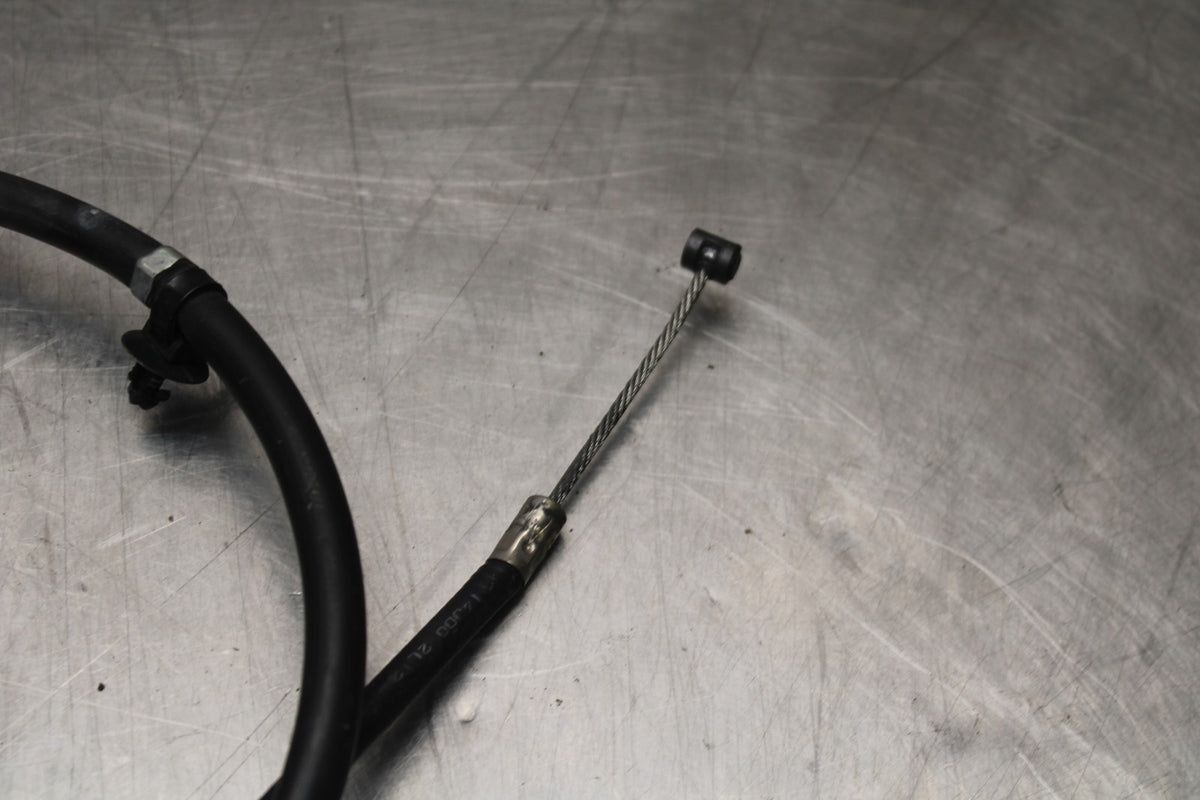 11-26 SUZUKI GSXR750 CLUTCH CABLE LINE BB900