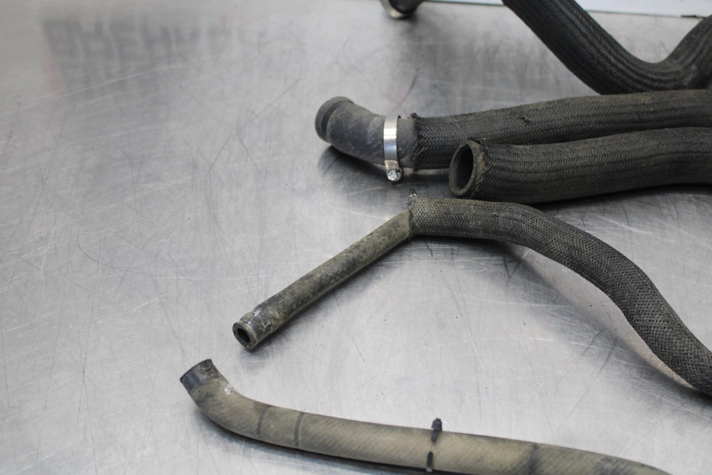 06-07 SUZUKI GSXR 600 RADIATOR HOSES ENGINE COOLANT WATER PIPES HOSE BB178