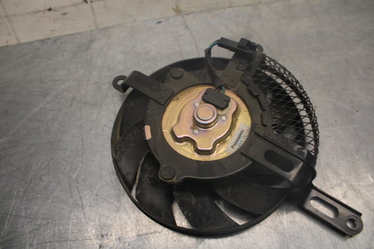 15-21 SUZUKI GSXR600 ENGINE RADIATOR COOLING FAN BB460