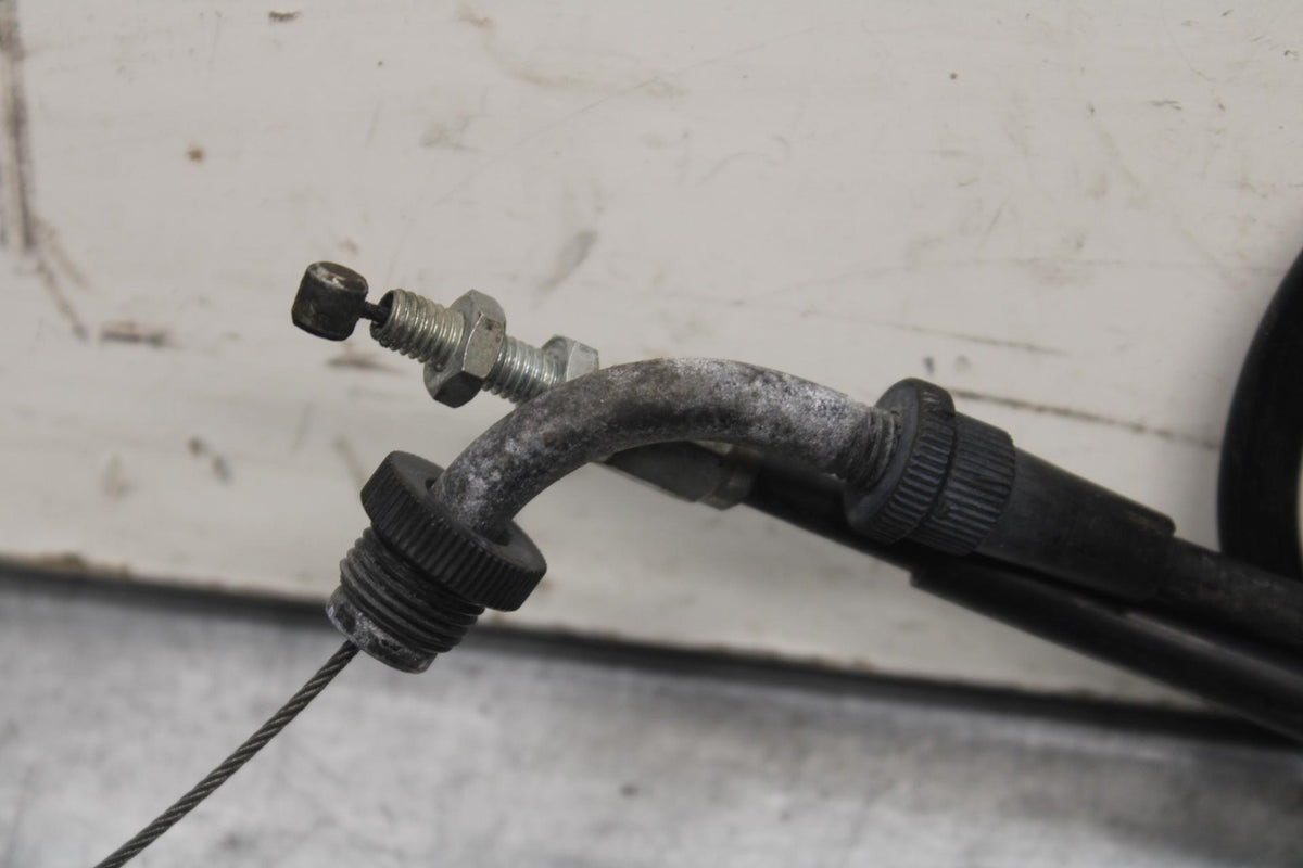 1999 Suzuki GSXR600 THROTTLE CABLES LINES 58300-33E00 58300-33E10 BB608