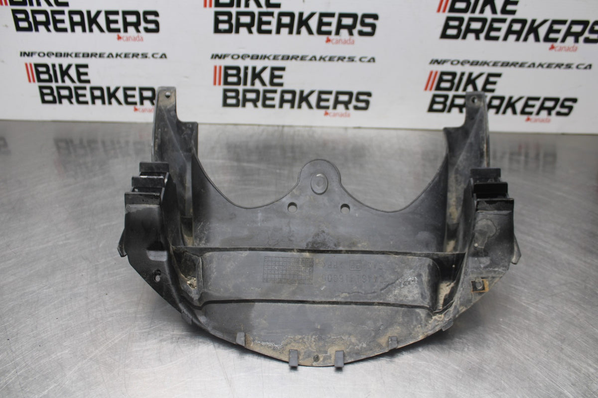 08 SUZUKI SV650 LOWER FRONT UPPER INNER HEADLIGHT COWL FAIRING  BB846
