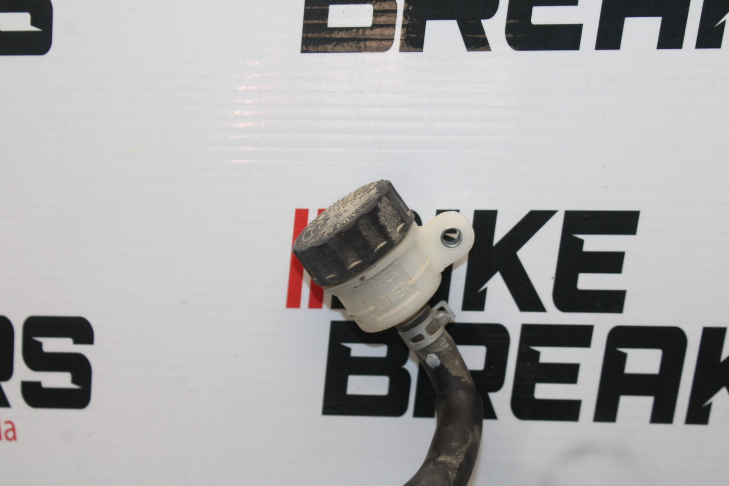 11-22 SUZUKI GSXR 600  RIGHT REARSET REAR SET DRIVER FOOT PEG REST STOP BB193