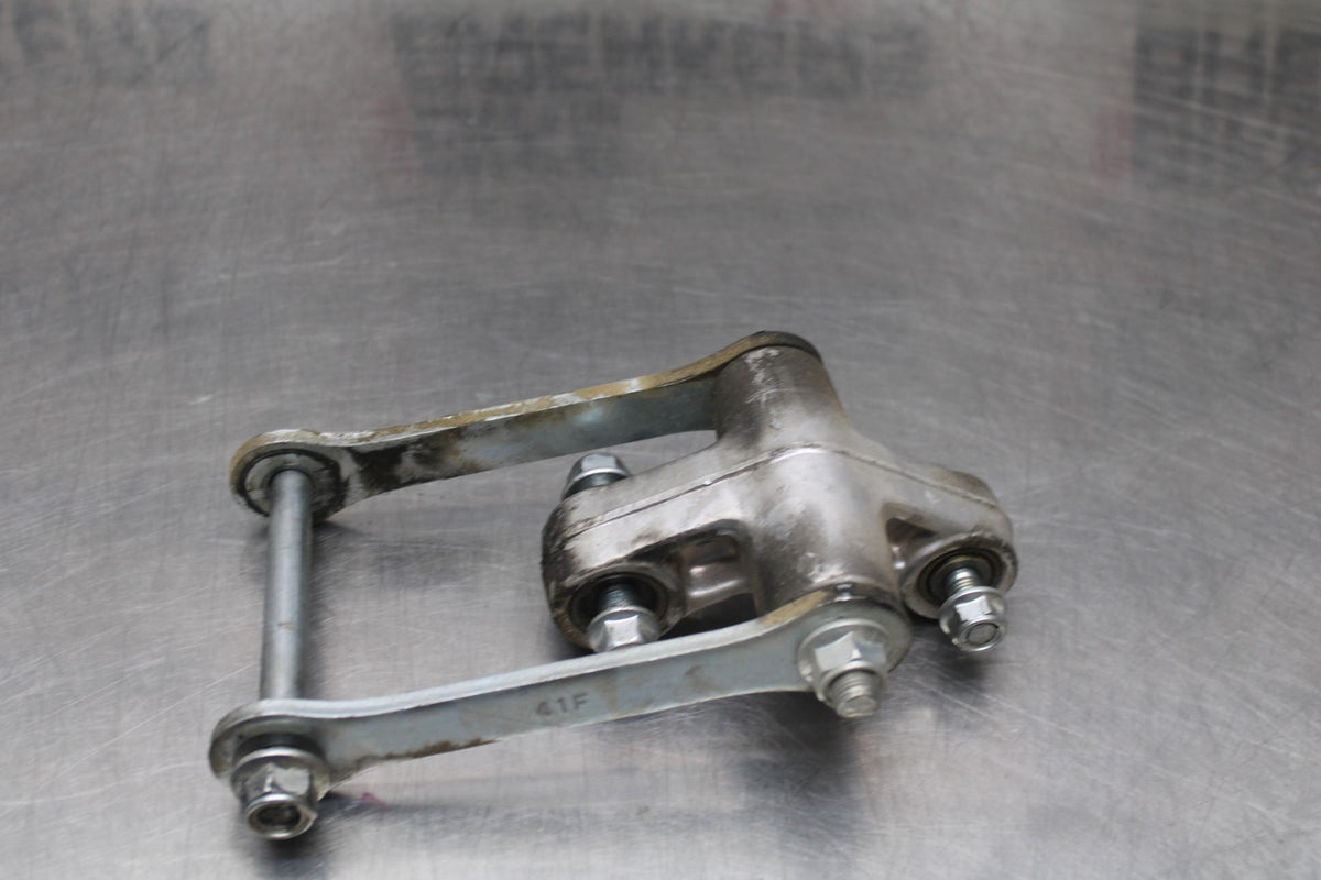 15 SUZUKI BOULEVARD C50 REAR BACK SHOCK LINK DOG BONE BB775