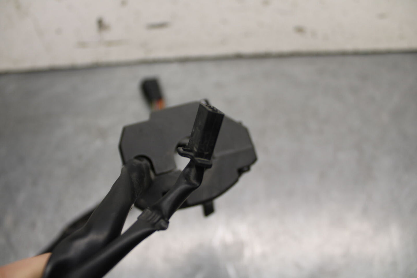 13-18 KAWASAKI NINJA ZX6R LEFT CLIP ON HANDLE HORN SIGNALS SWITCH BB666