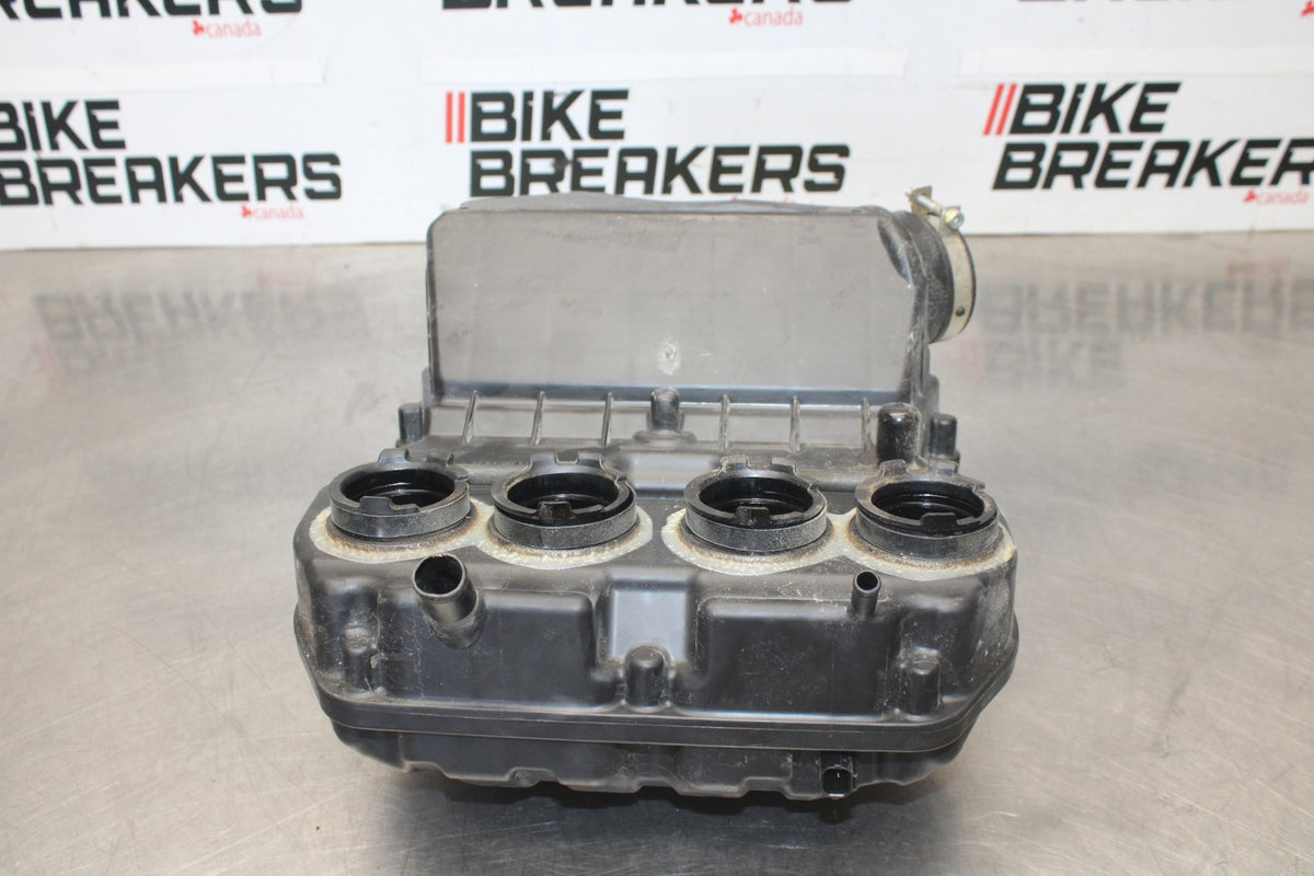 23-26 KAWASAKI NINJA ZX4RR AIRBOX AIR INTAKE FILTER BOX BB898