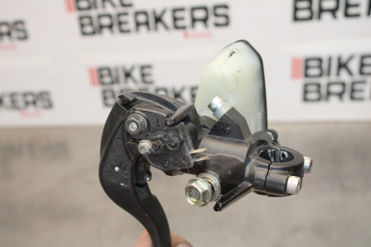 09 KAWASAKI CONCOURS 14 ZG1400B FRONT BRAKE MASTER CYLINDER w/ LEVER BB875
