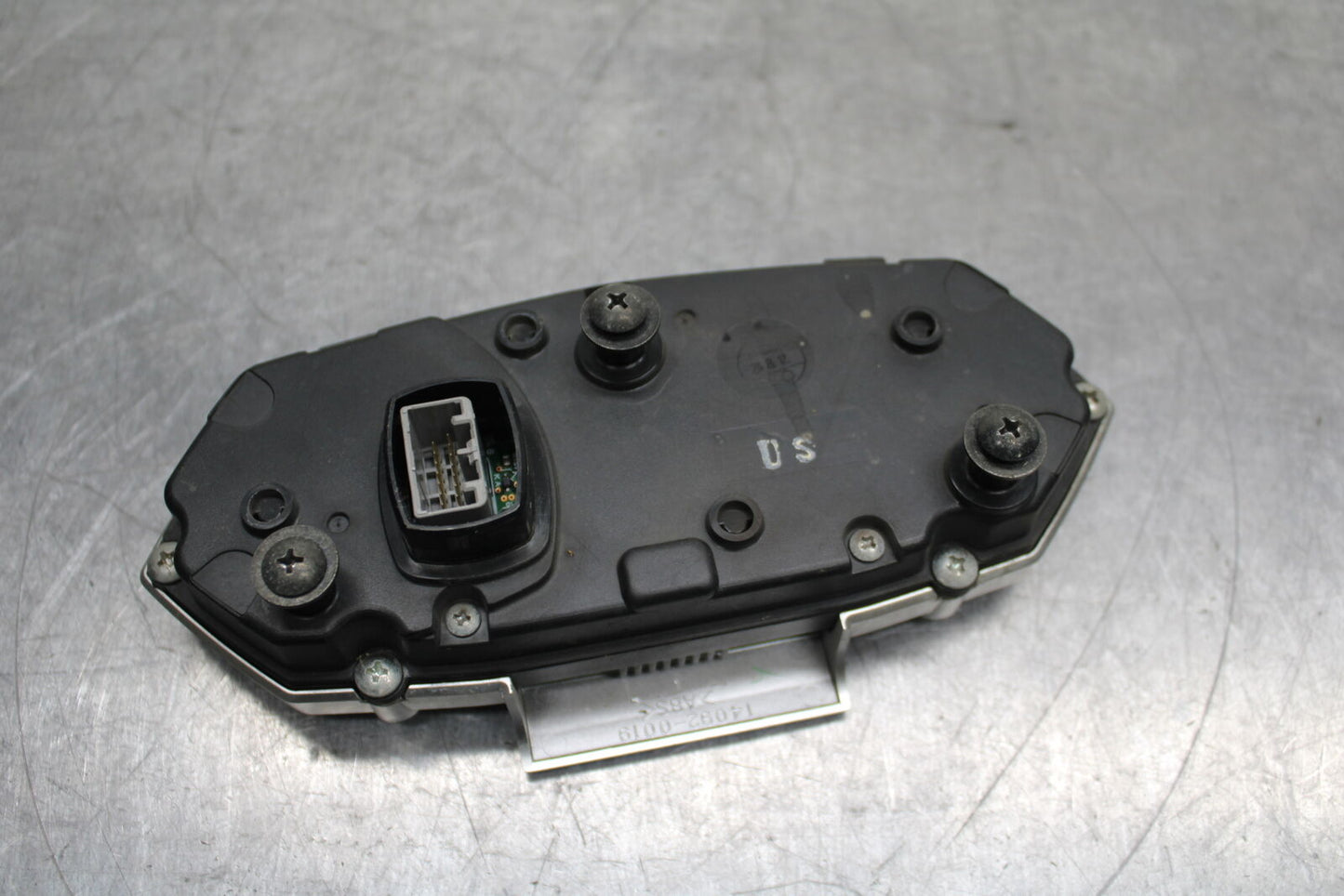 12-13 KAWASAKI Z1000 SPEEDO TACH GAUGES DISPLAY CLUSTER SPEEDOMETER BB743