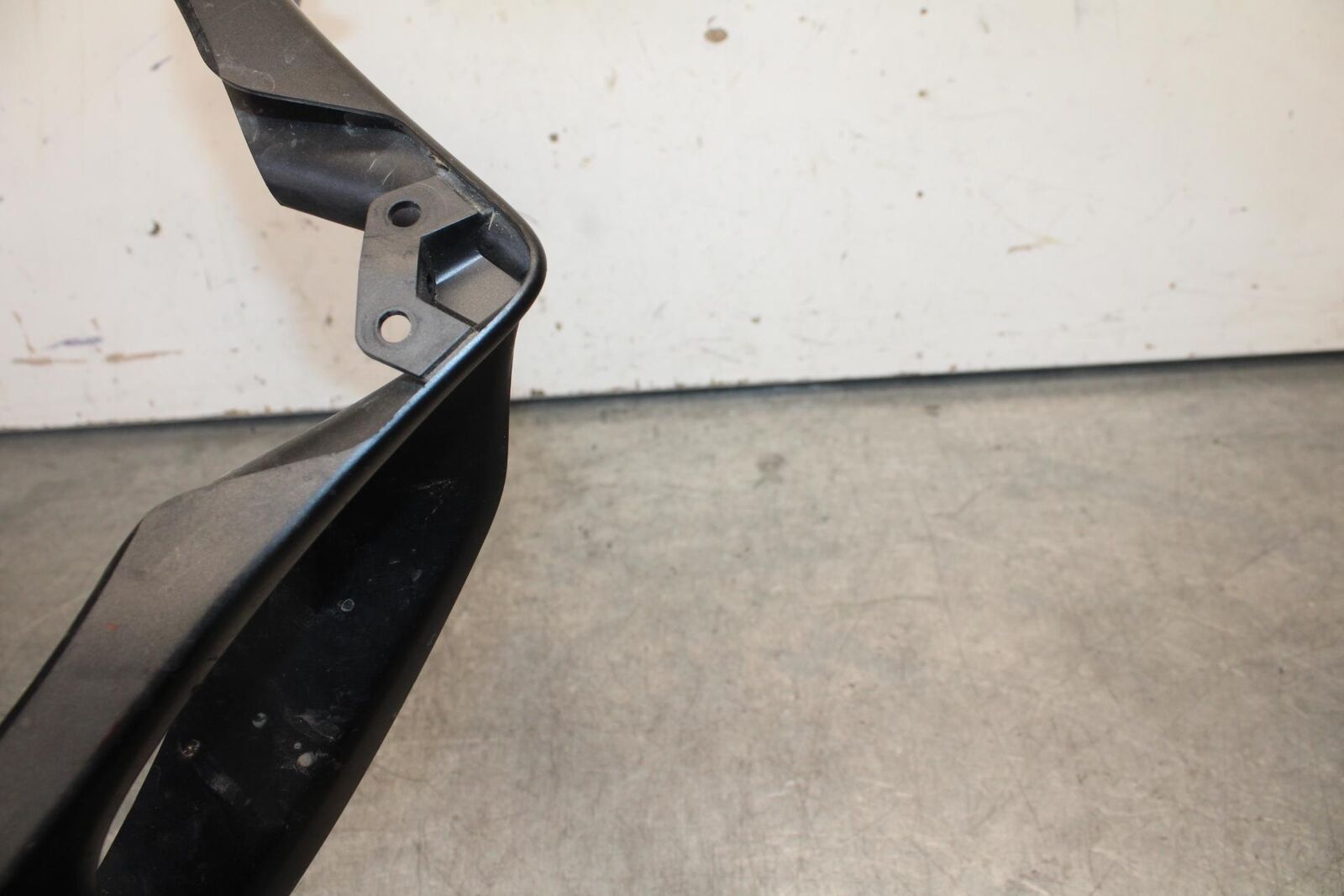 08-10 SUZUKI GSXR 600  FRONT CENTER COWL FAIRING BB101