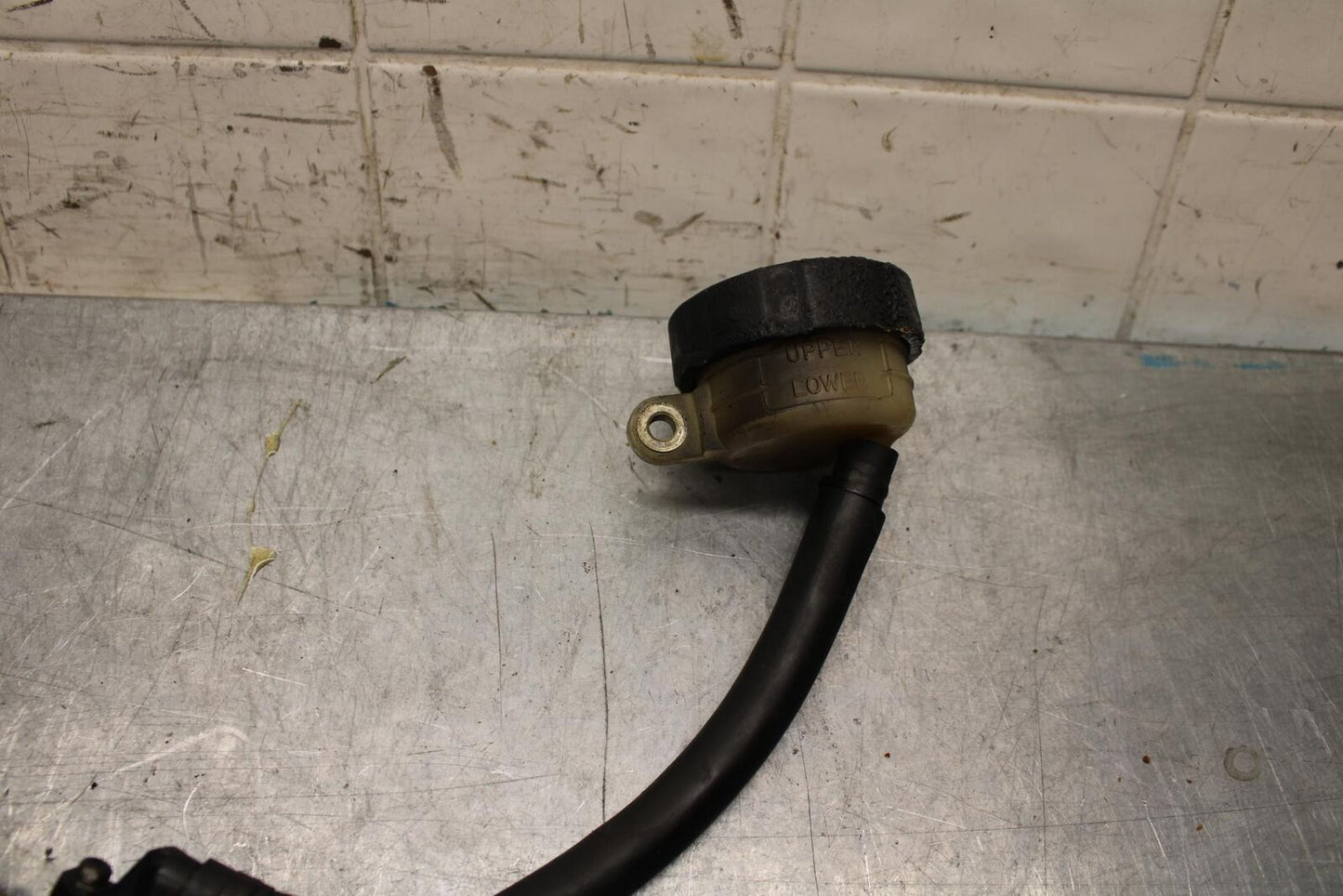 1992 Honda CBR900RR REAR BACK BRAKE MASTER CYLINDER W RESERVOIR BB63
