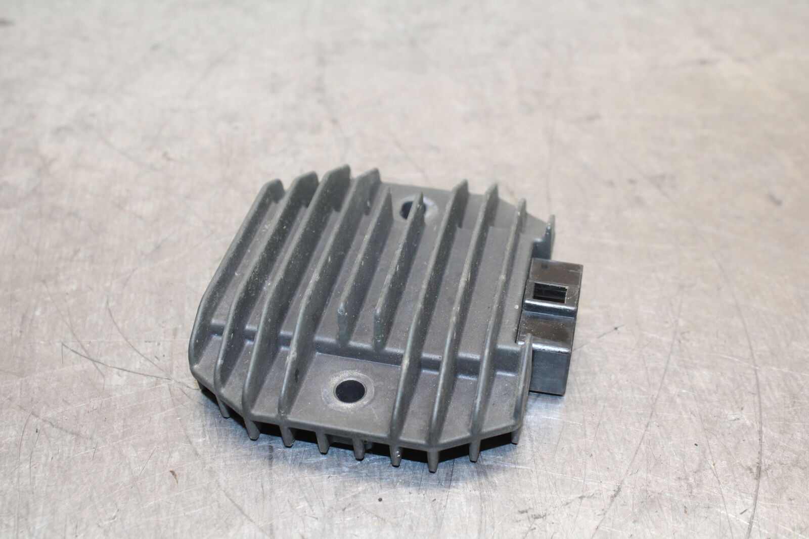 08-12 KAWASAKI NINJA 250R EX250J RECTIFIER VOLTAGE REGULATOR BB111