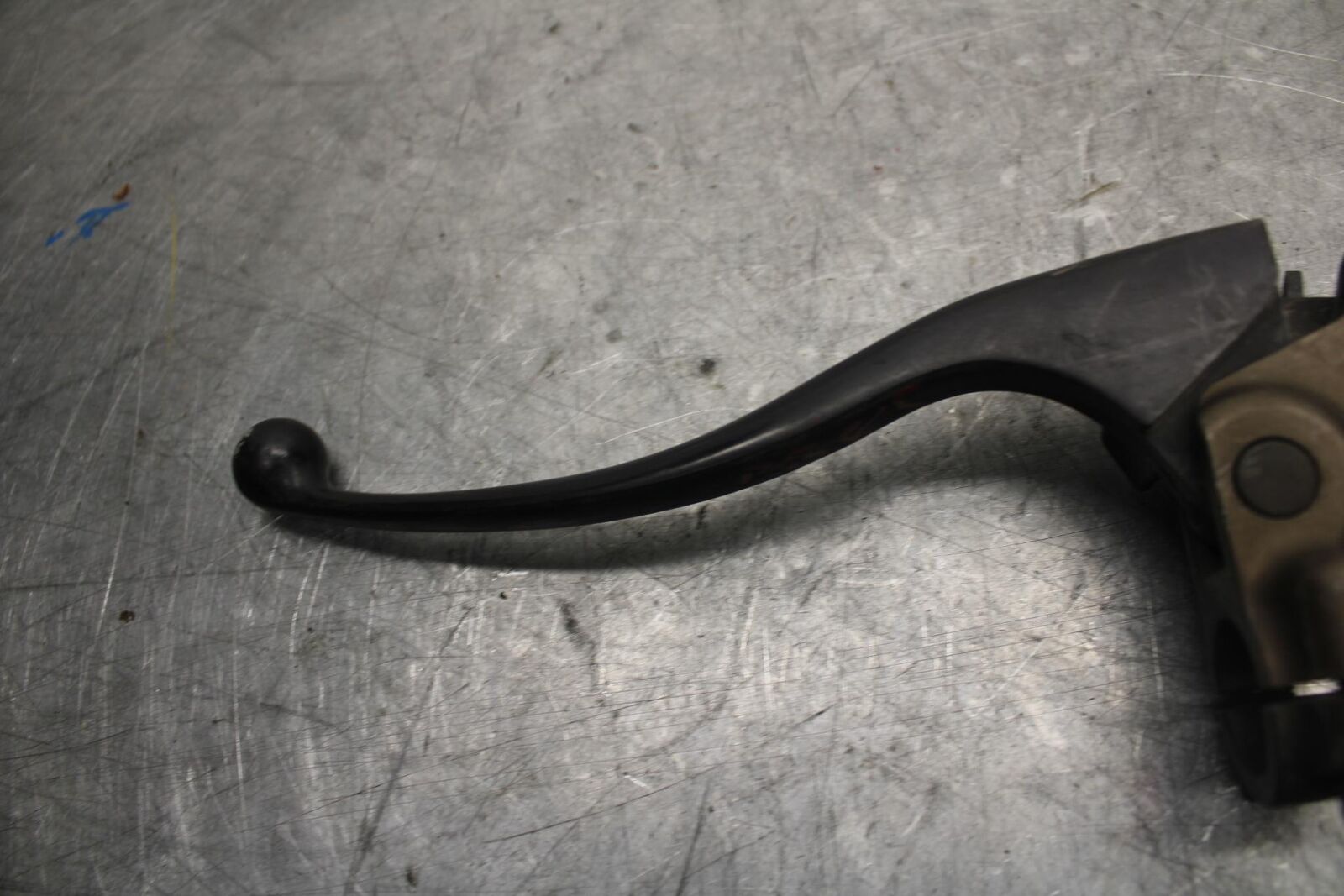 2004 Kawasaki Ninja ZX6RR ZX600M CLUTCH PERCH MOUNT WITH LEVER  BB43