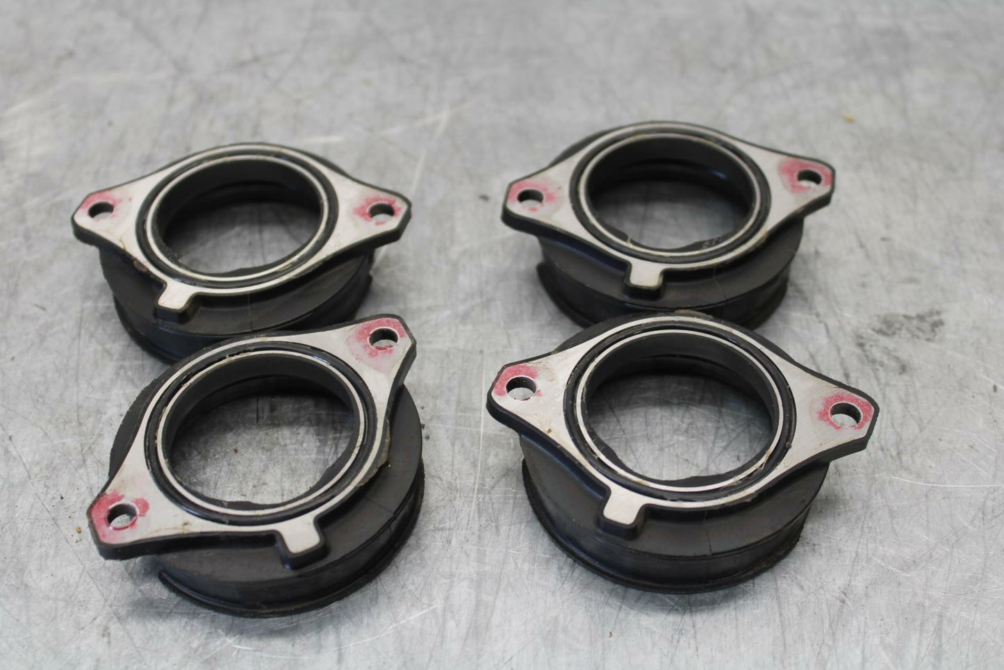 19-20 KAWASAKI NINJA ZX6R MANIFOLD INTAKE BOOTS BB419