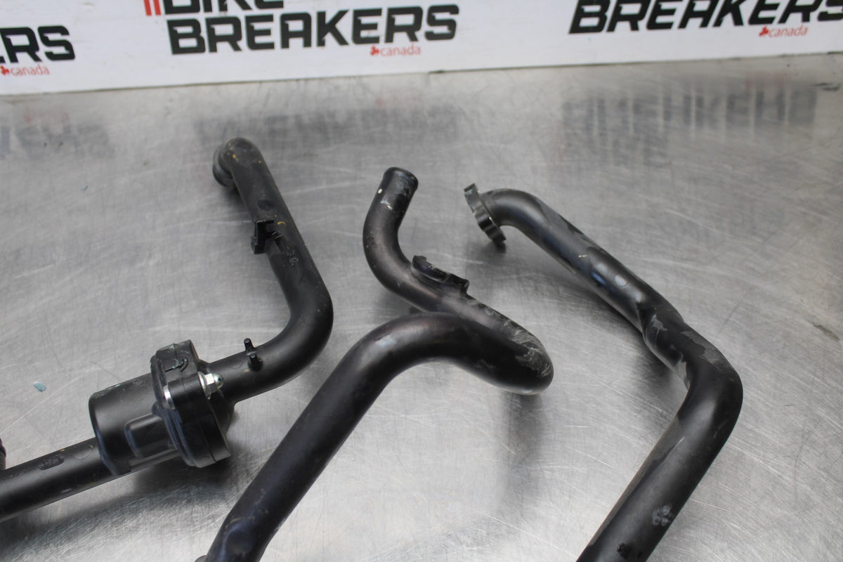 18 YAMAHA YZF R1  RADIATOR HOSES ENGINE COOLANT WATER PIPES HOSE KIT SET BB838